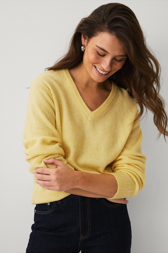 Genser med v-hals - Gul