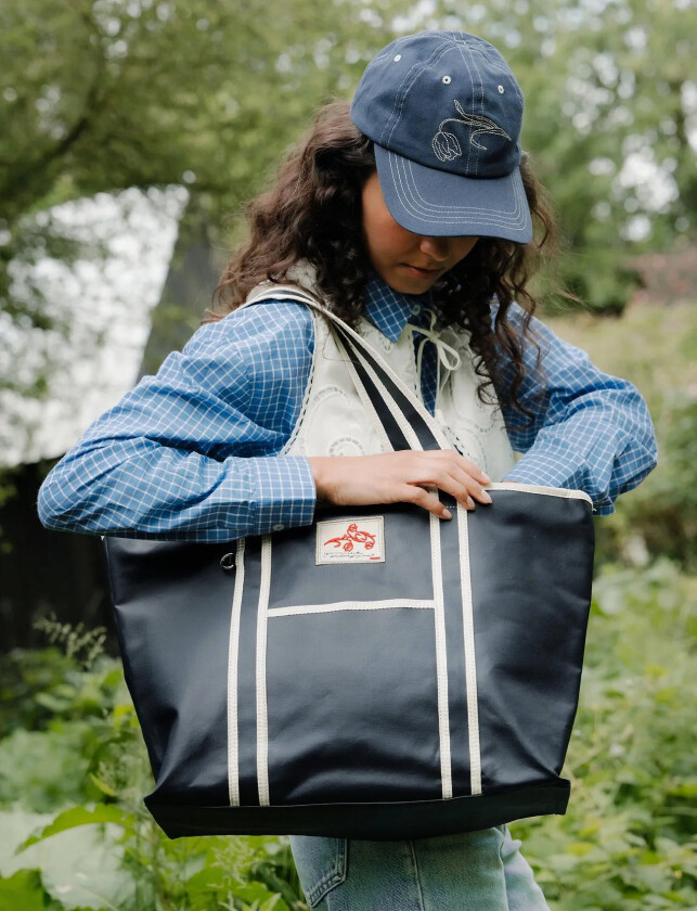 Solid Coated Aubrey Bag - Navy - ONE SIZE