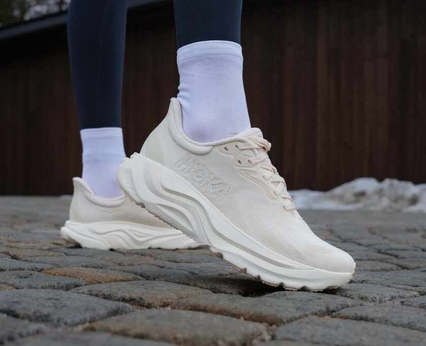 Arahi 8 Wide Dame Birch/Alabaster 36 2/3