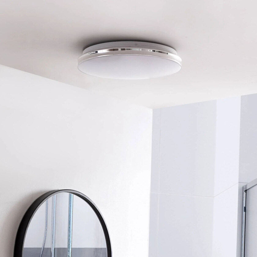 Comora LED-taklampe krom IP44 3 000 K