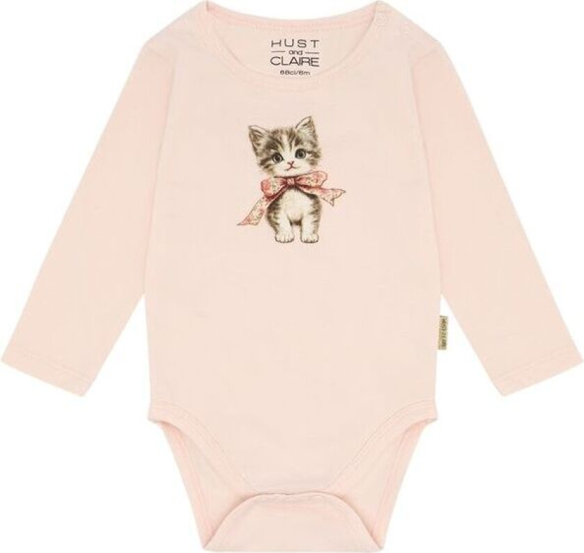 Hust and Claire Hcbritt body, Quartz