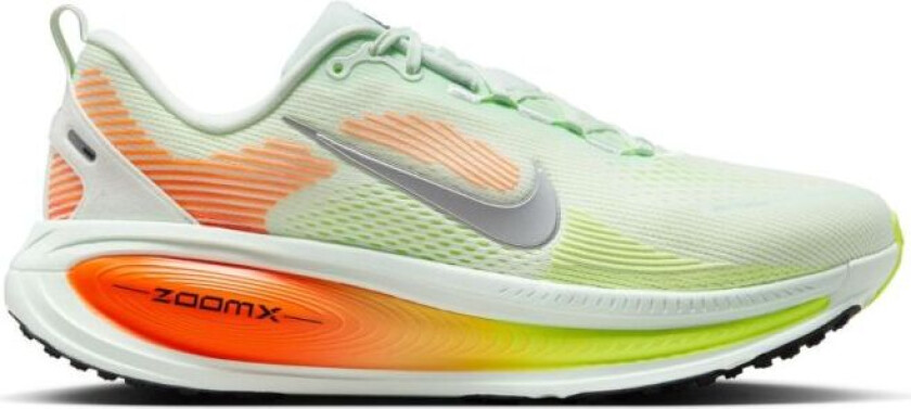 Vomero 18 Herre Barely Green/Metallic Silver 41