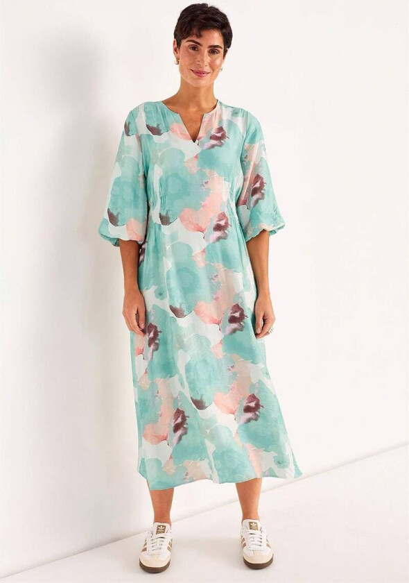 Kjole med fôret pufferme