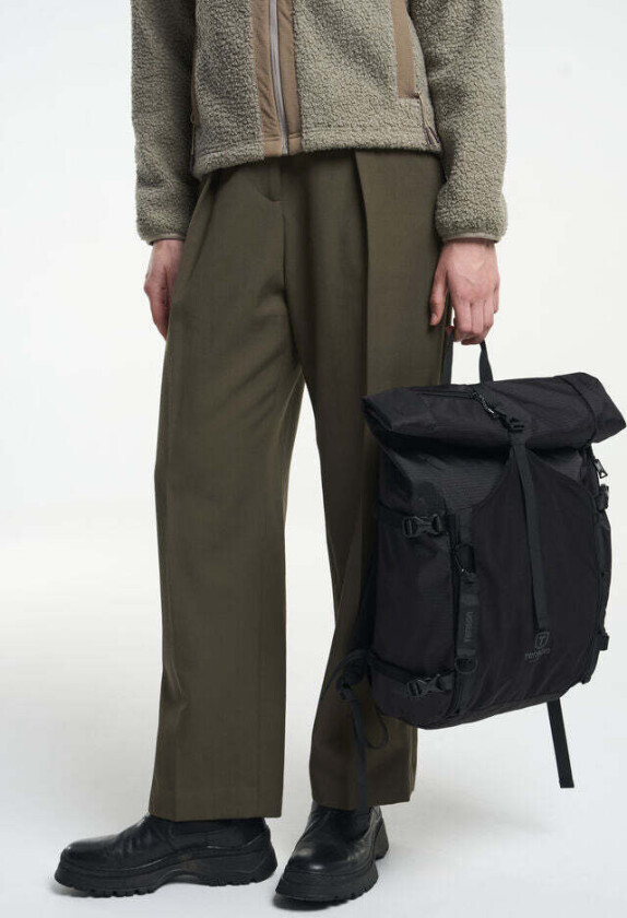 Camper Roll-Top Backpack 20/29 L - Black