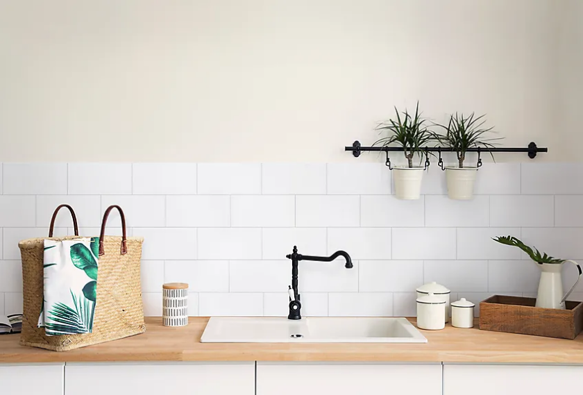 Kjøkkenplate Kitchen Wall Hvit Snø Subway 20x10 cm