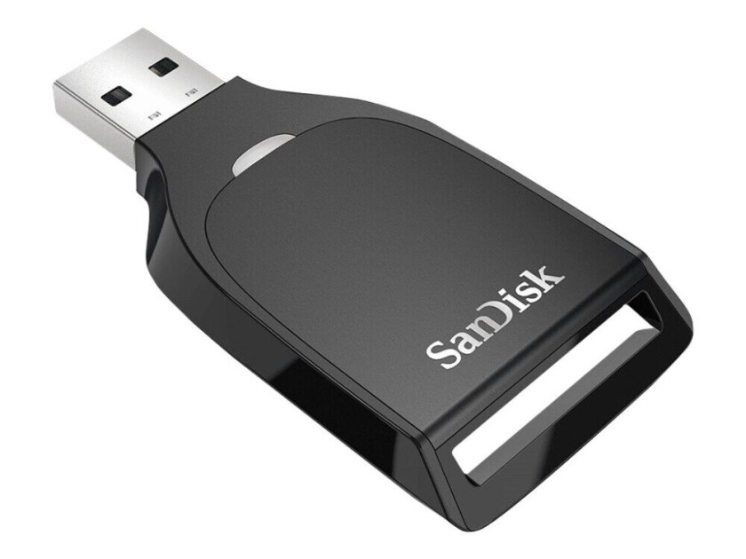 - Kortleser (SD, SDHC, SDXC, SDHC UHS-I, SDXC UHS-I) - USB 3.0