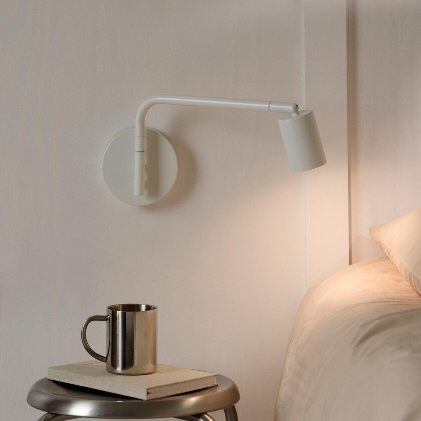 Explore long vegglampe - Hvit