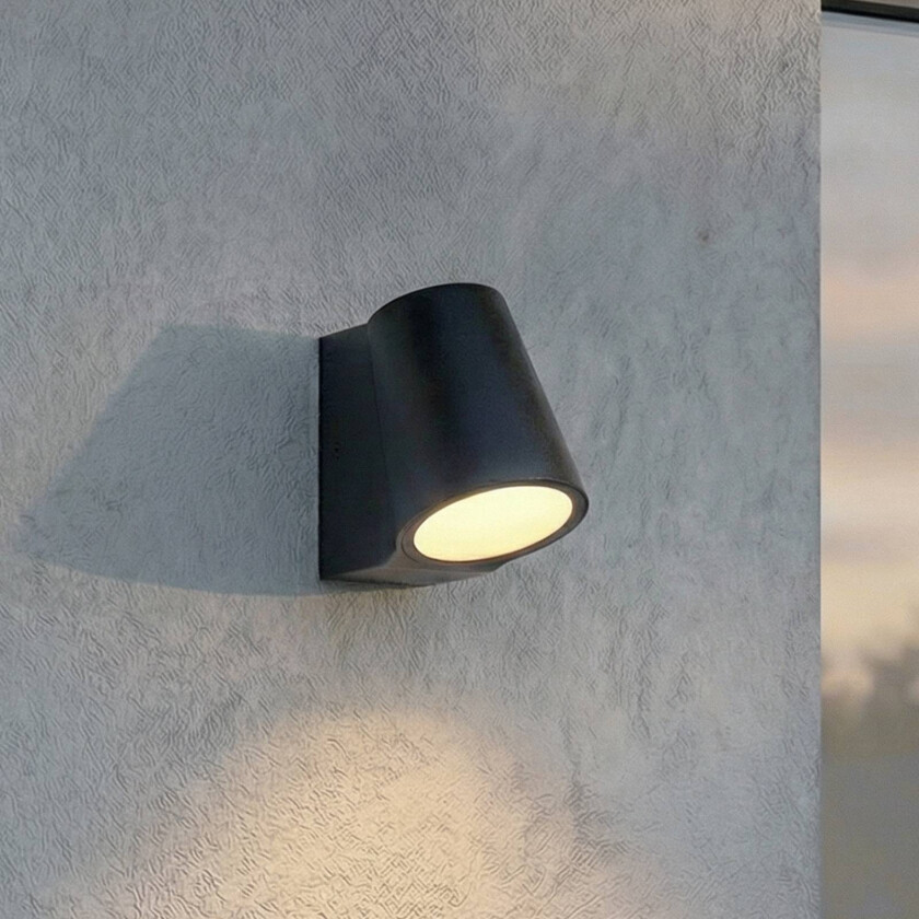 Lindby utendørs LED-vegglampe Illuvia, matt svart, IP54