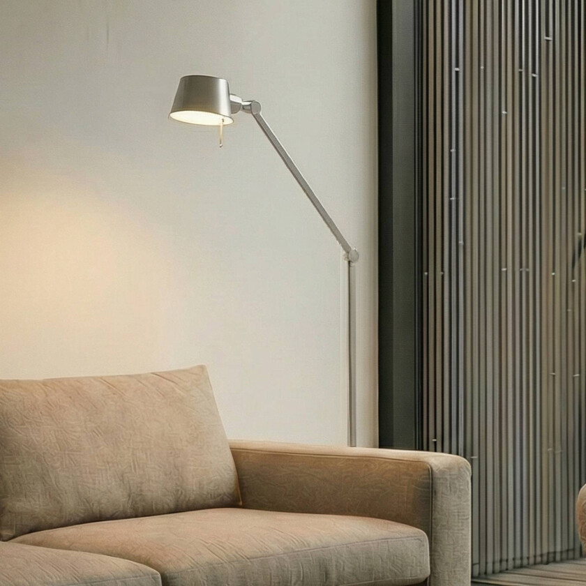 Lucande gulvlampe Silka, 173 cm, nikkel satin, justerbar