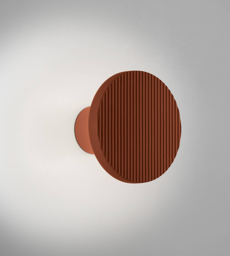 LED-vegglampe Arid A/01 terrakotta CCT 2200–2700 K