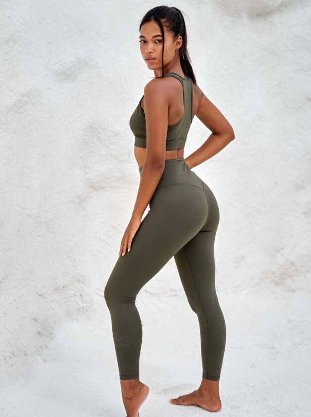 Essential Tights Mystic Olive