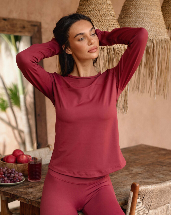 Define Long Sleeve Sweater Wine Red