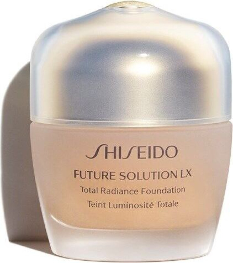 Future Solution Lx Total Radiance Foundation Neutral 3