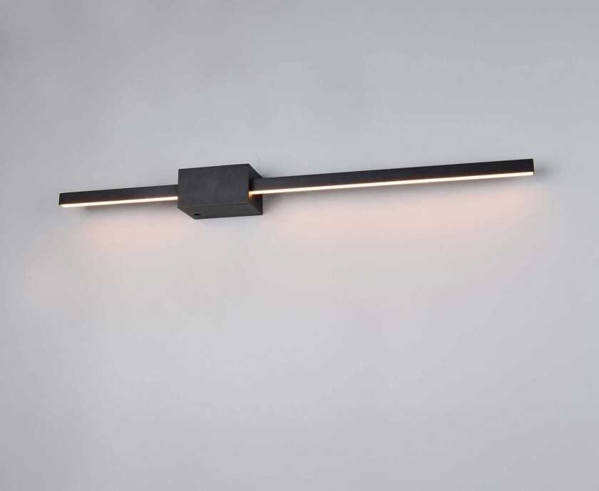 LED-vegglampe Cassino, matt svart, bredde 70 cm, metall