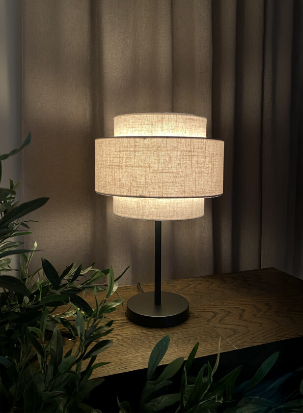 Linnea bordlampe - natur/sort