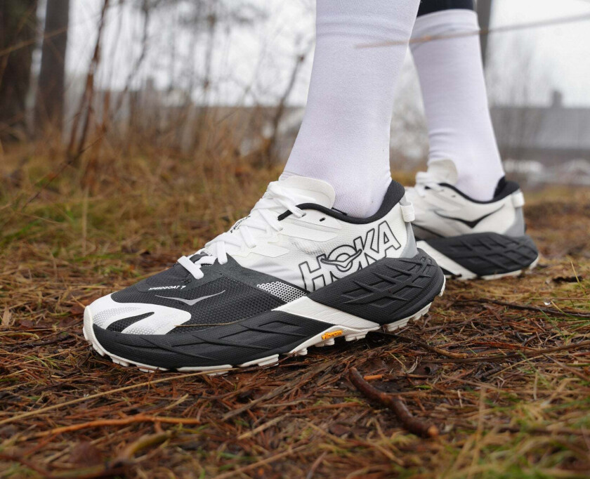 Speedgoat 7 Dame Black/White 36