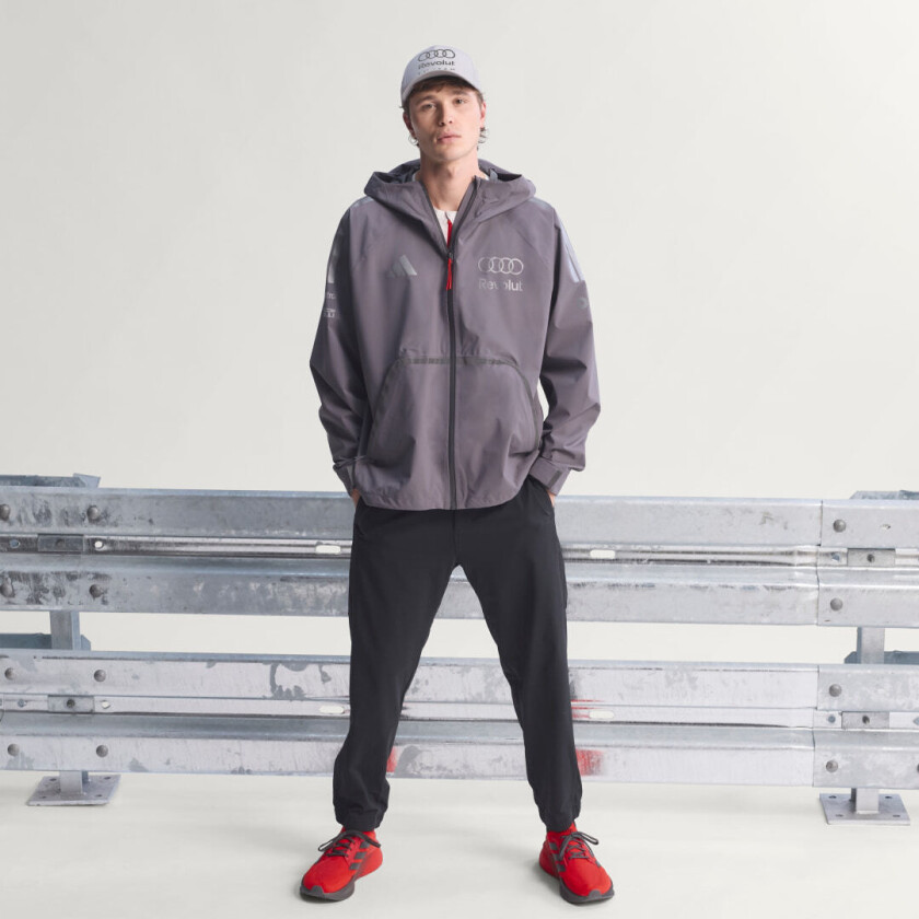 AUDI REVOLUT F1 TEAM ENGINEERS & MARKETING REGNJAKKE