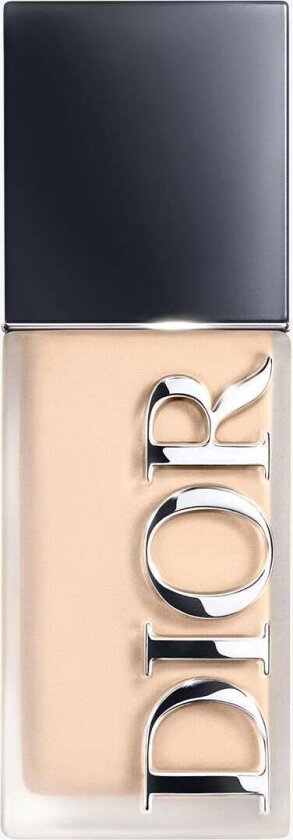 Dior Forever Skin Wear Foundation 30 ml (Farge: 0W Warm)