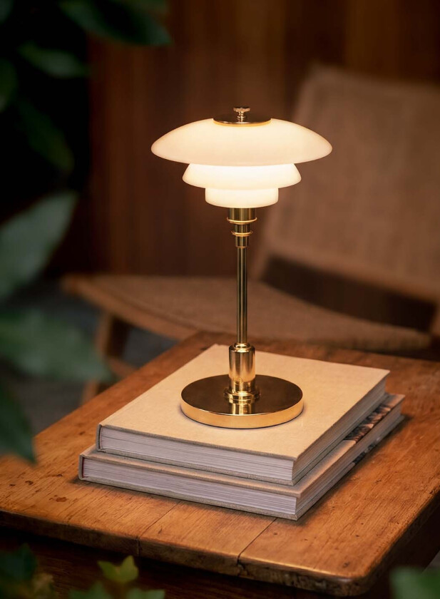 PH 1/1 oppladbar bordlampe - messing