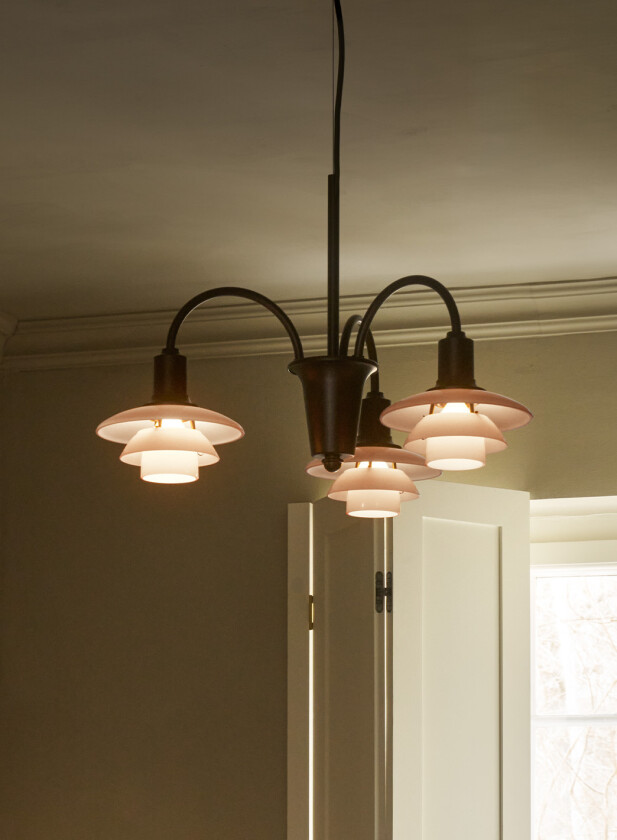 PH 1/1 Centenary lysekrone. 3-lys dusty terracotta/brunert