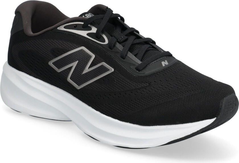 Freshfoam 680 V9 - Black - 45