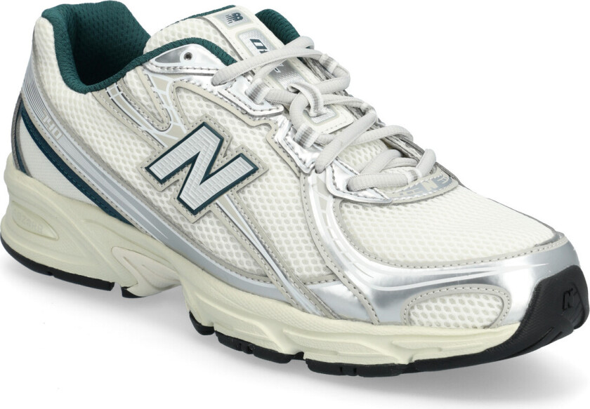 740 - White - 46.5