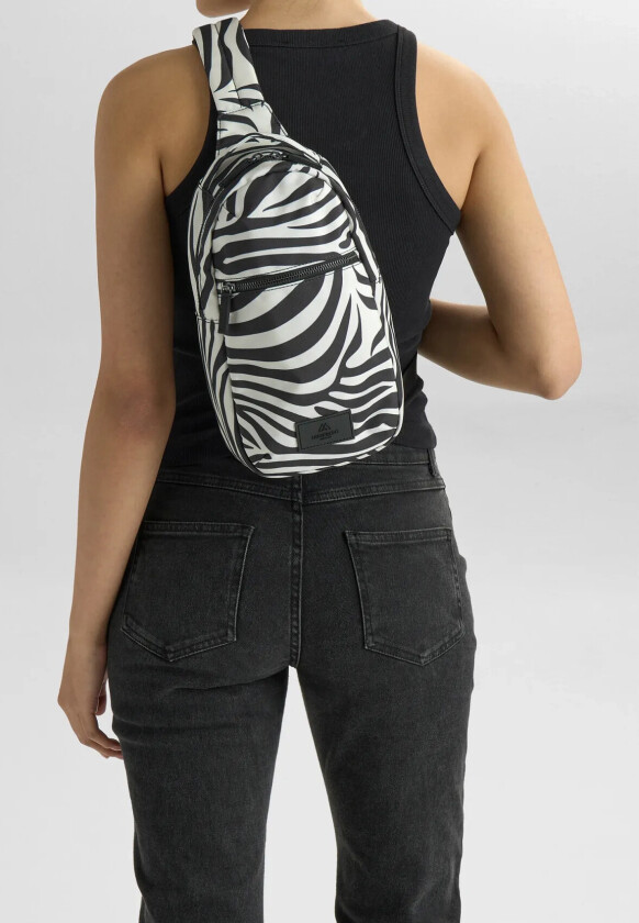 Trekmbg Sling Bag, Recycled - Black - ONE SIZE