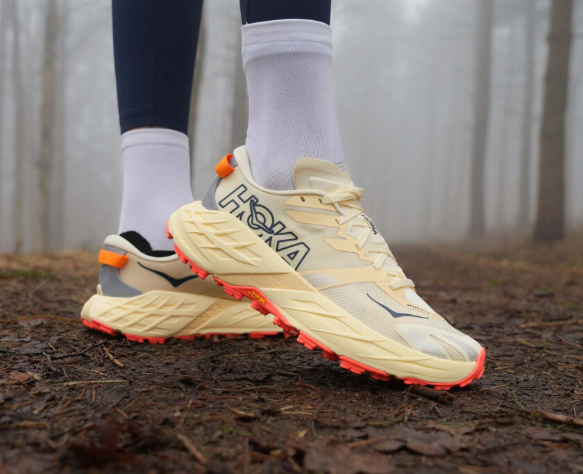 Speedgoat 7 Dame Vintage Yellow/Neon Flame 43 1/3