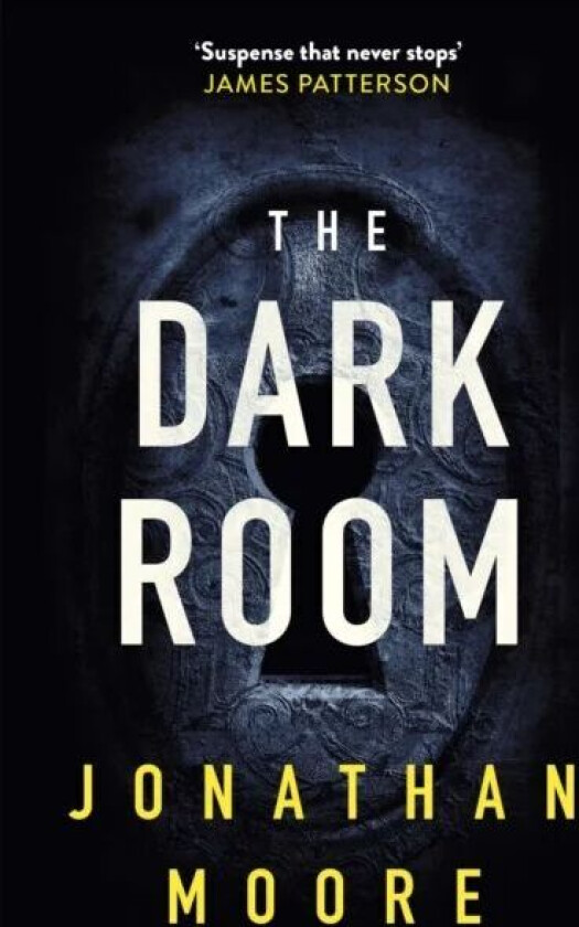 The Dark Room av Jonathan Moore