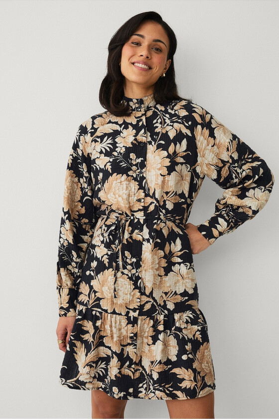 Skjortekjole med knytbart belte - Svart