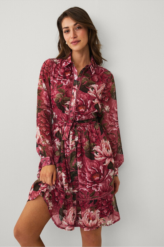 Kjole med knytbar tråd ved midjen - Rød