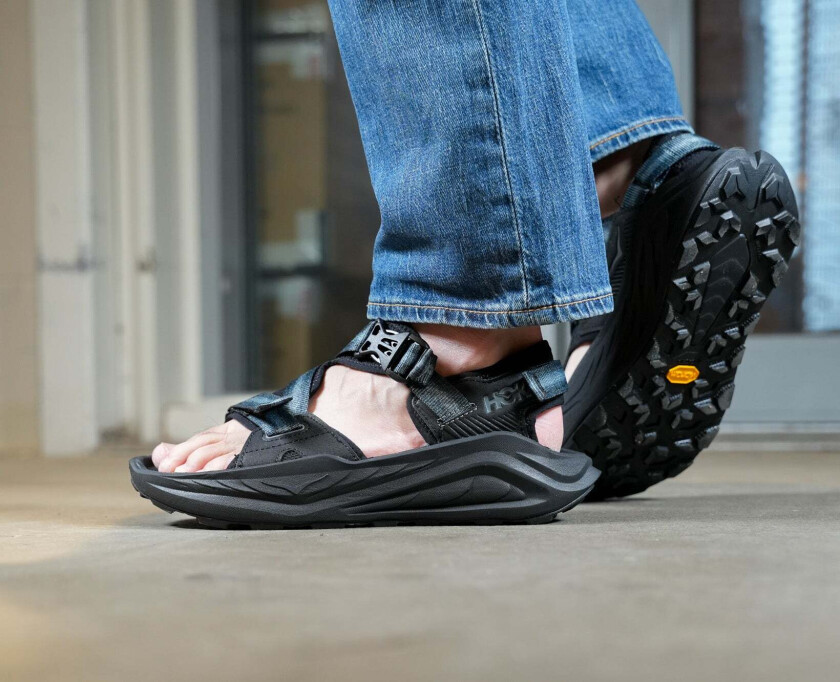 M INFINI HIKE TC Black / Black, EU 49 1/3