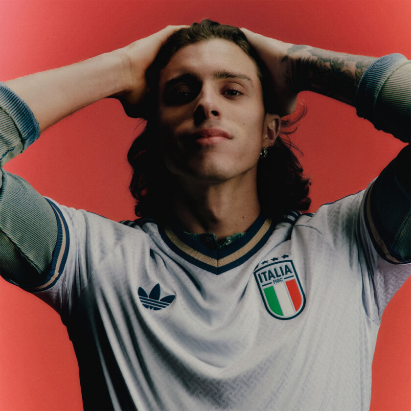 Italia Bortedrakt 2026/27 Authentic - adidas, størrelse Large